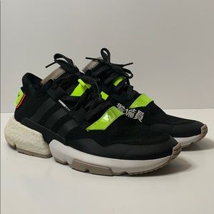 Adidas pod
